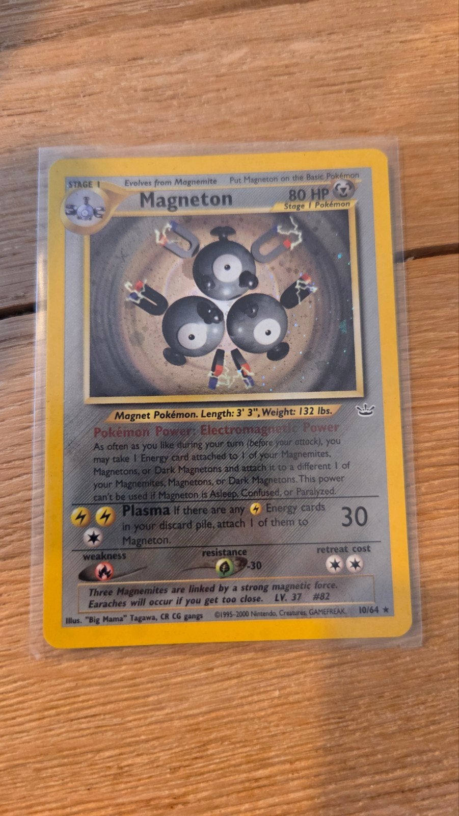 Pokémon Magneton 10/64 Neo Revelation Kaart, Ophalen of Verzenden, Zo goed als nieuw, Losse kaart