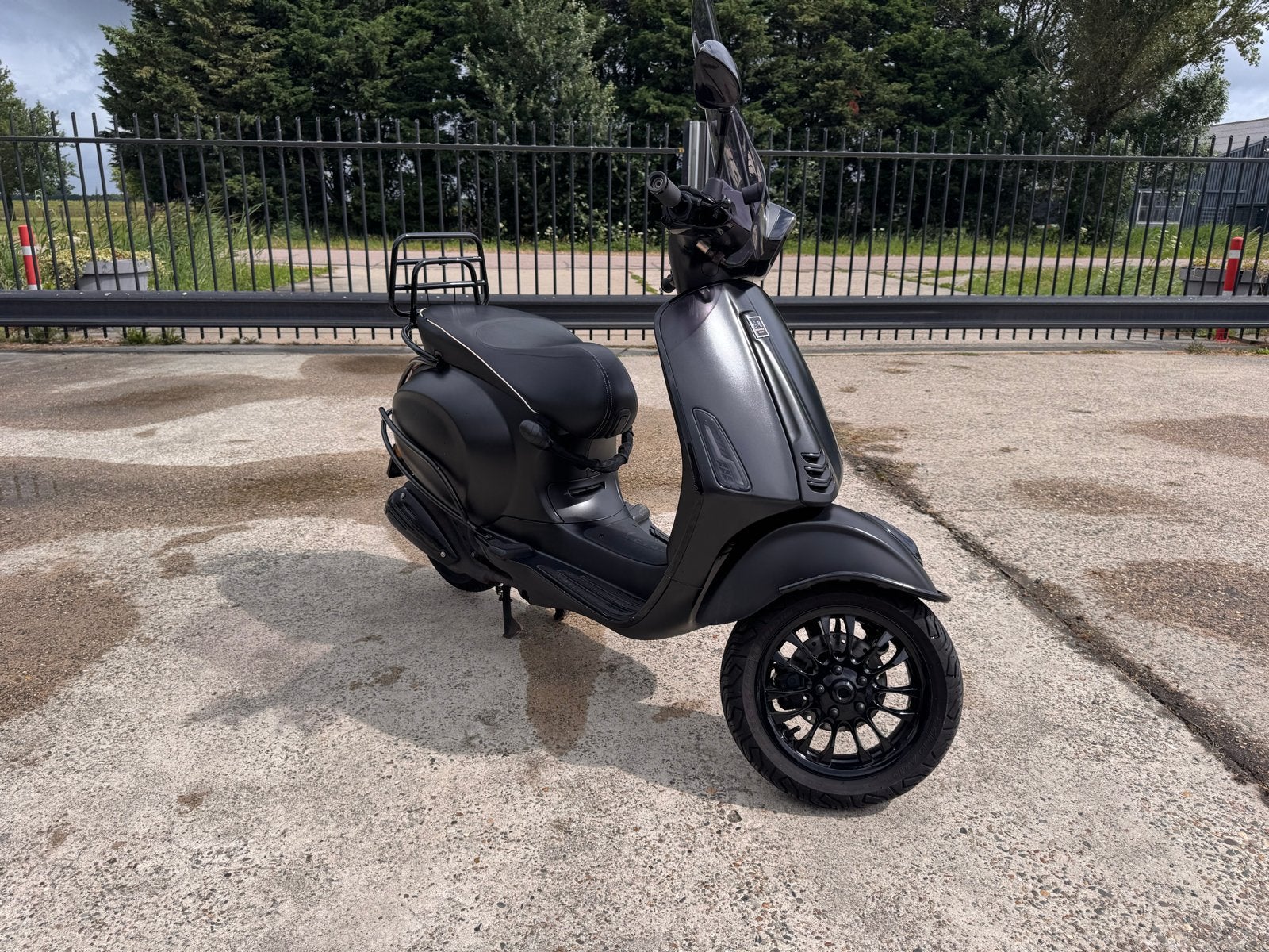Vespa Sprint || Brom || 45KM/H || FULL OPTION || Nieuwstaat, Fietsen en Brommers, Scooters | Vespa, Zo goed als nieuw, Overige modellen
