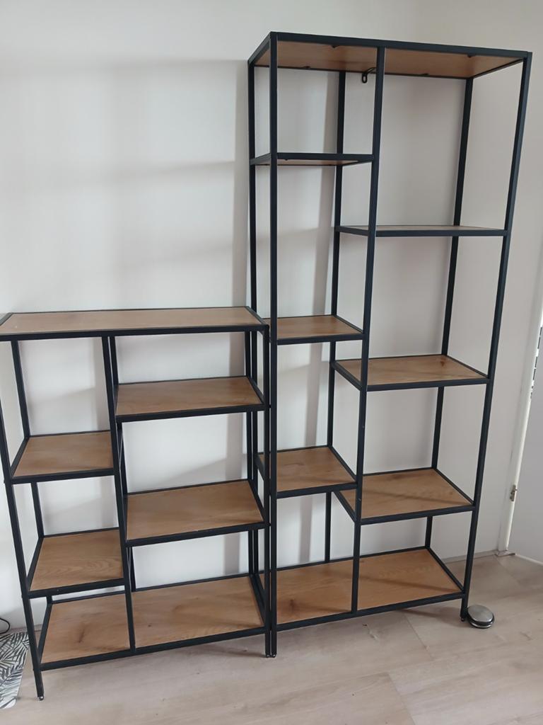 2 losse kasten, Ophalen