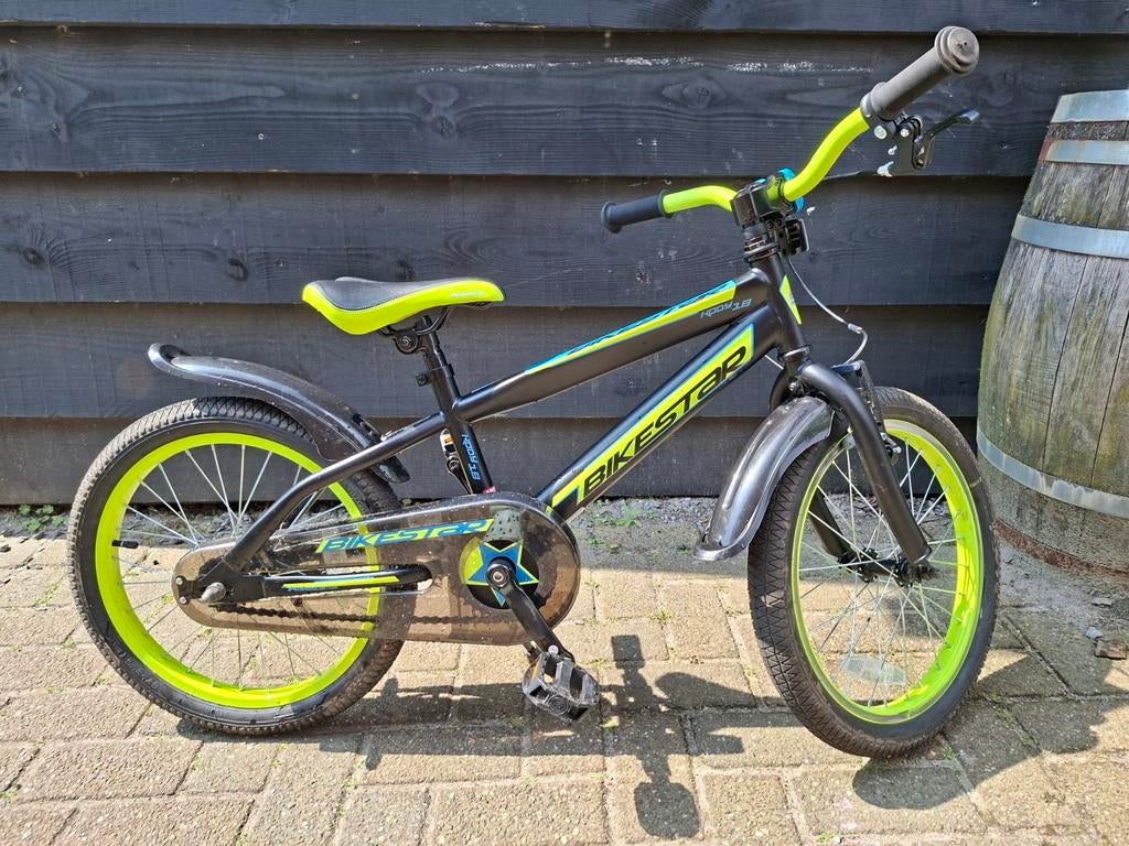 Bikestar kinderfiets 18 inch - nog heel goed en netjes!, Ophalen, Bikestar, 16 tot 20 inch, Velgrem
