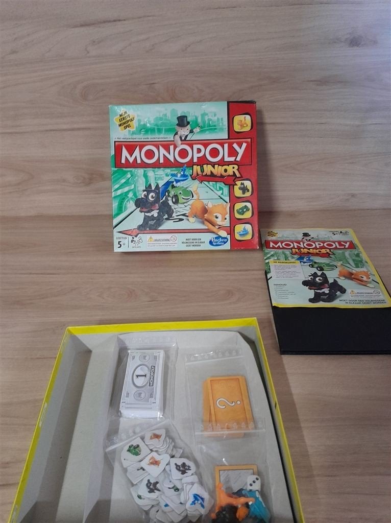 Monopoly juniior met hondje en katje - s1811, Verzenden, Zo goed als nieuw