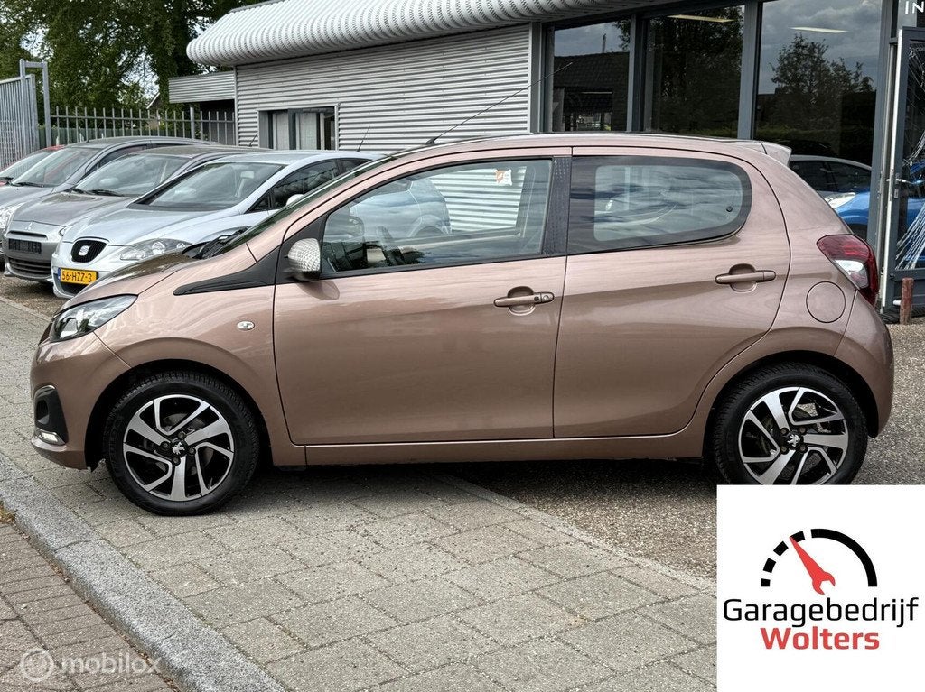 Peugeot 108 1.2 VTi Allure KEYLESS NIEUWE DIST RIEM NW APK, Auto's, Peugeot, Voorwielaandrijving, Gebruikt, Zwart, 1199 cc