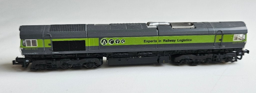 N-spoor Locomotief Kato K10820 Class 66 MRCE #513-9, Overige merken, Nieuw, Ophalen of Verzenden, Analoog