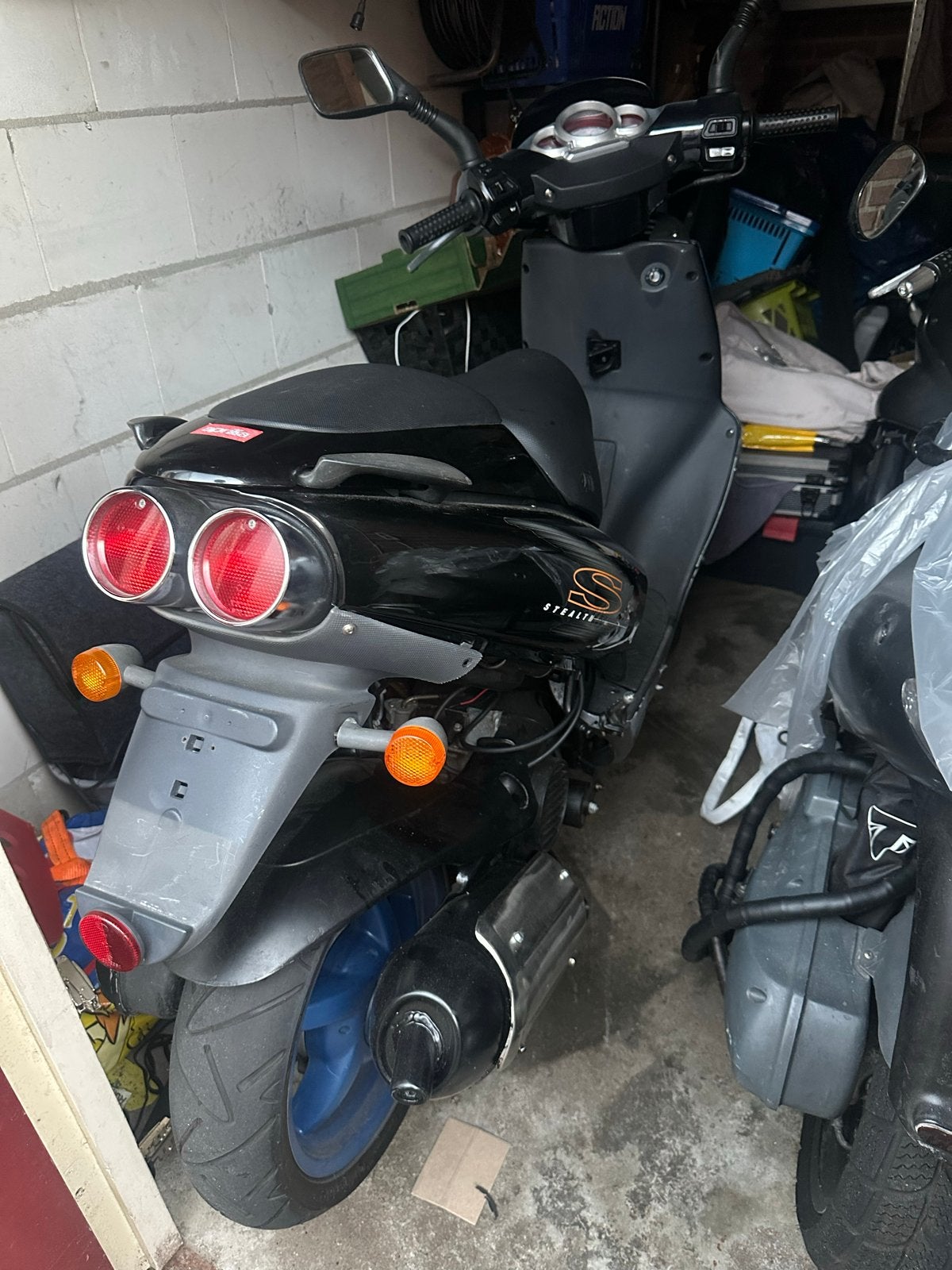 Aprilia SR 172cc brommer (zonder WOK), Fietsen en Brommers, Scooters | Aprilia, Tweetakt, Gebruikt, Maximaal 45 km/u, SR 50