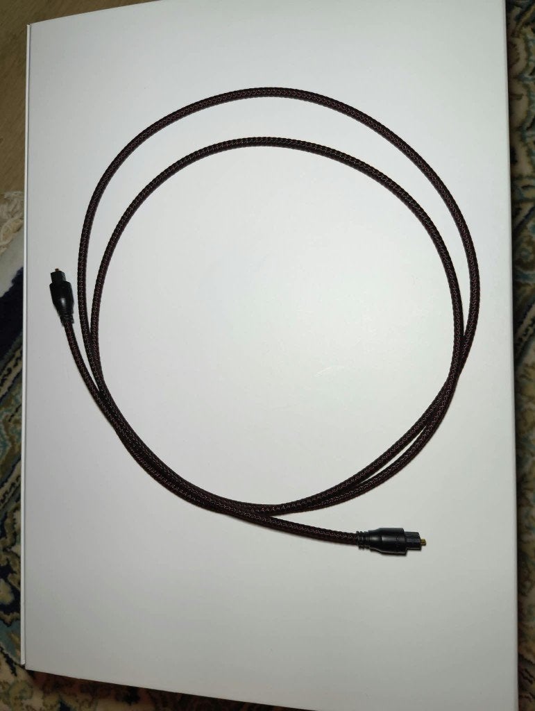 AudioQuest Cinnamon Toslink Optische Kabel 1.5m, Ophalen of Verzenden, Zo goed als nieuw, Minder dan 2 meter, Optische kabel