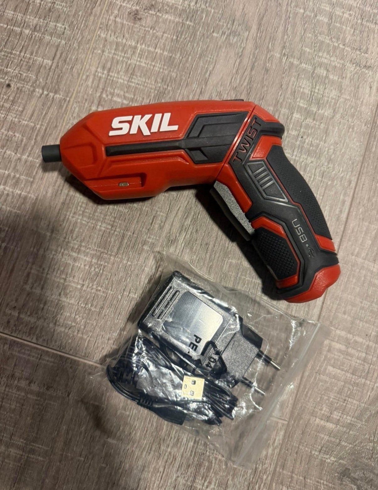 Skil twist schroefmachine NIEUW, Doe-het-zelf en Verbouw, Ophalen of Verzenden, Nieuw, Boor- en Schroefmachine