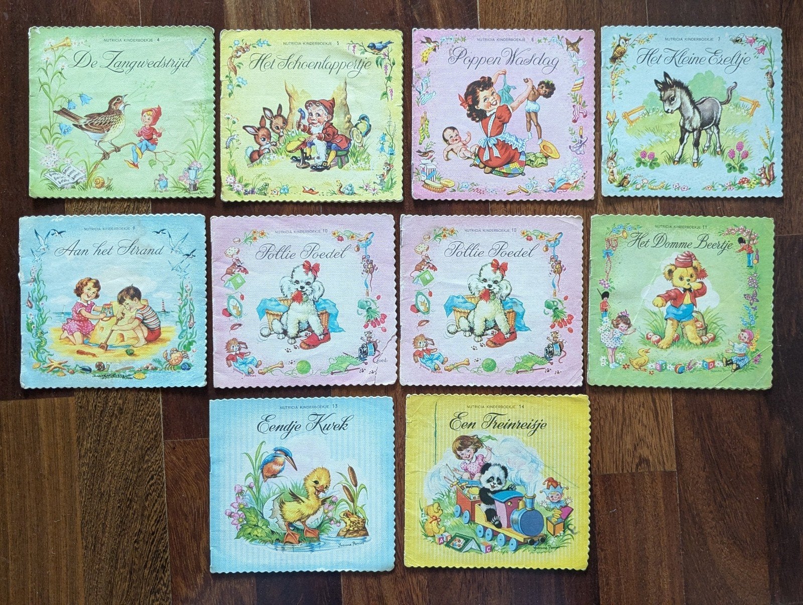 Vintage kinderboekjes: 11 geïllustreerde verhalen Nutricia, Ophalen of Verzenden, Gelezen, Fictie algemeen
