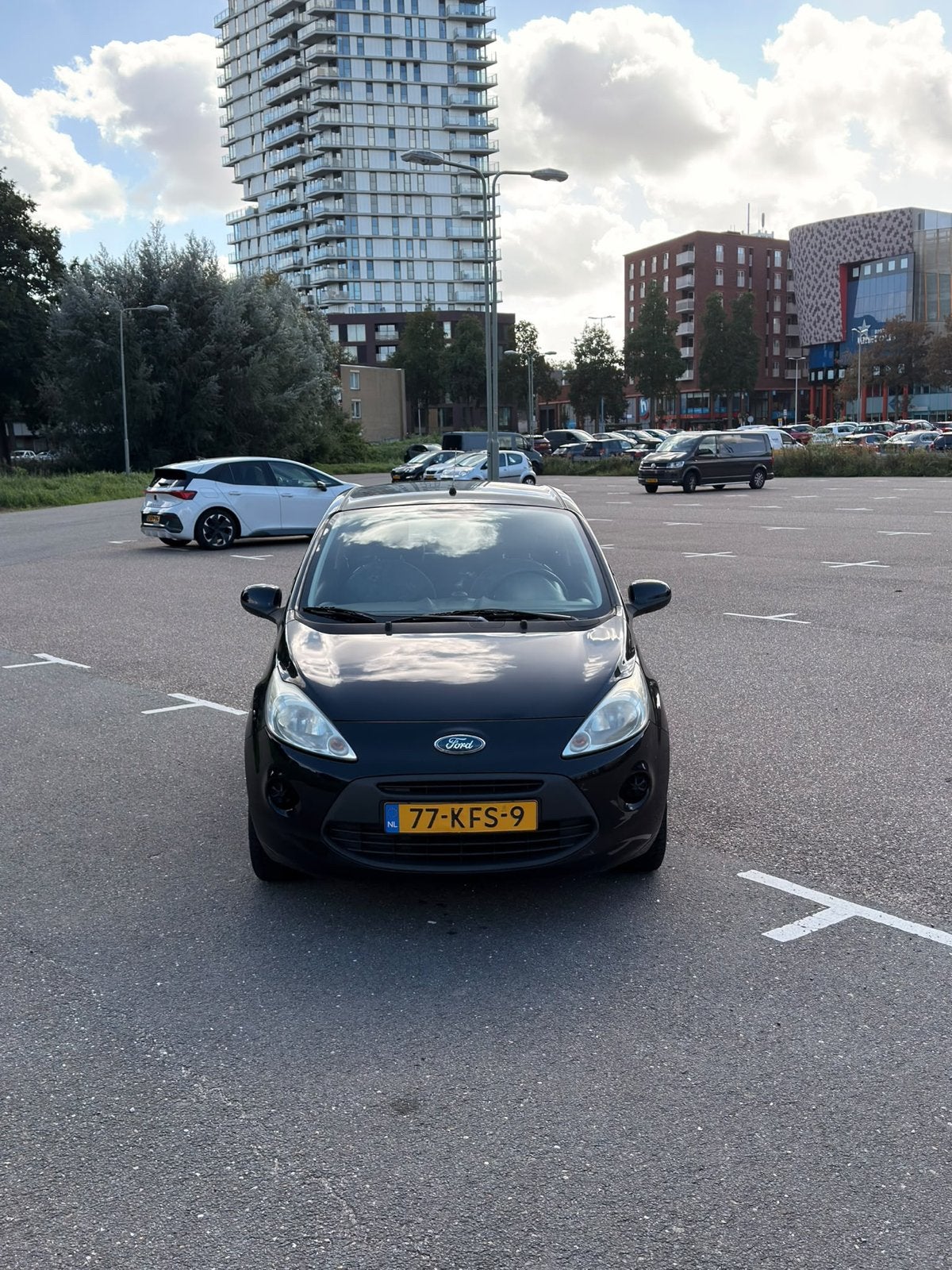 Ford Ka 1.2 51KW 2009 Zwart, Auto's, Voorwielaandrijving, Dealer onderhouden, 1242 cc, 4 cilinders