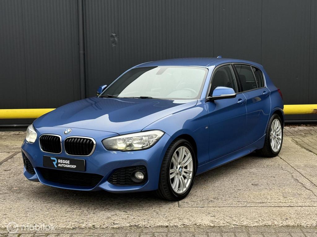 BMW 1-serie 116d M-Pakket | AUTOMAAT | TOPSTAAT |, Auto's, Gebruikt, Euro 6, Blauw, 116 pk