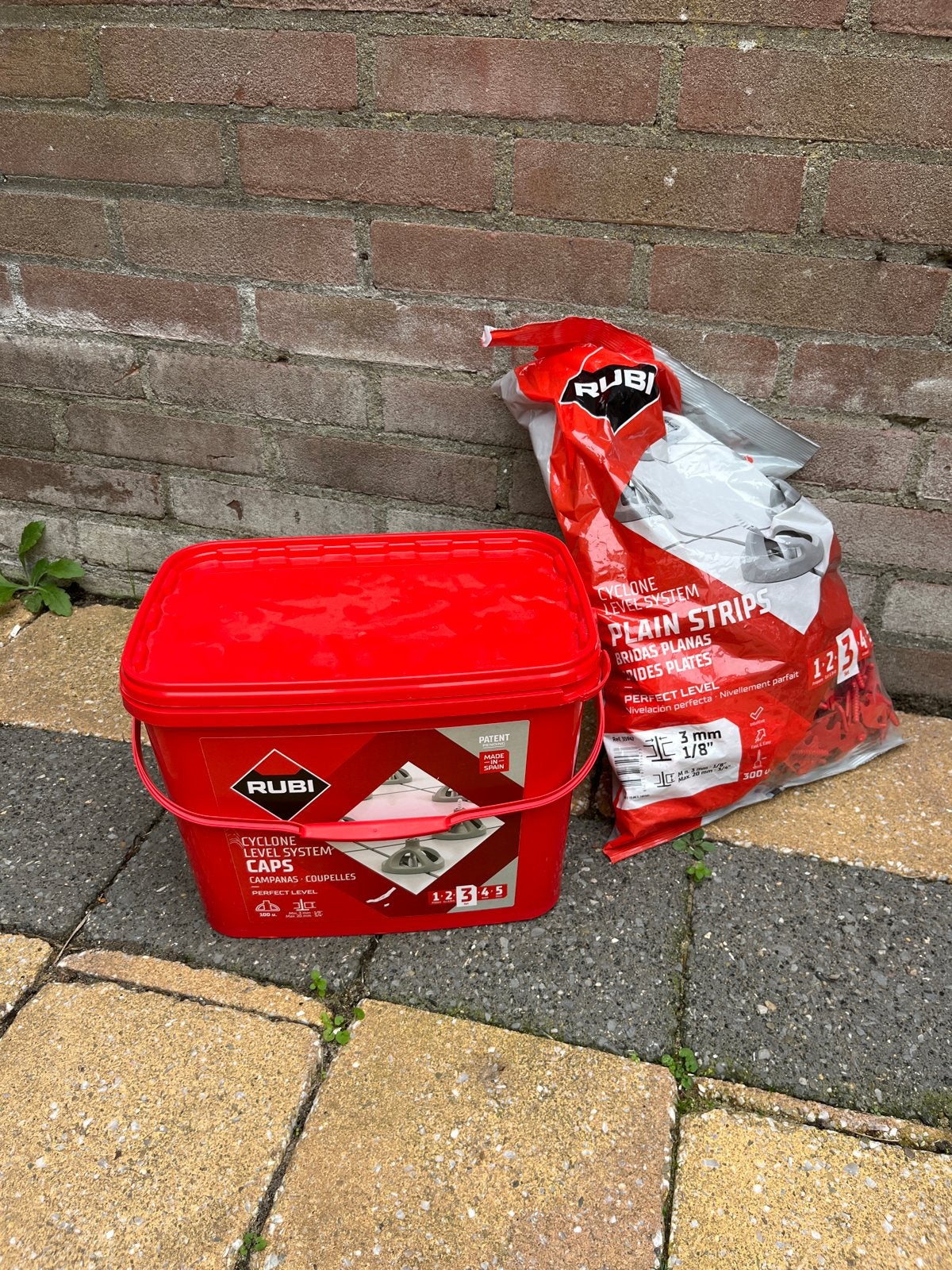 Rubi Cyclone Level System: Caps en Plain Strips, Ophalen, Overige materialen, Overige typen, Minder dan 5 m²