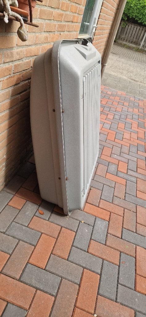 dakkoffer 300 liter, vierkant model Pewag 300, Ophalen, Gebruikt