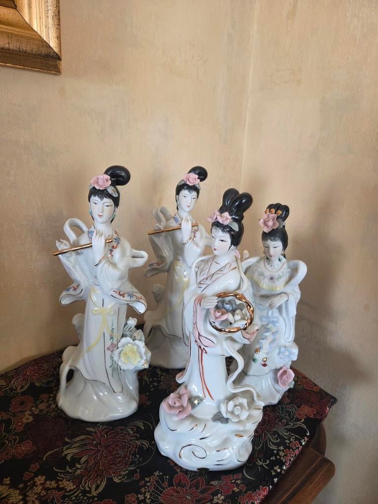 Set van 4 porseleinen Kwan Yin beelden, Ophalen of Verzenden