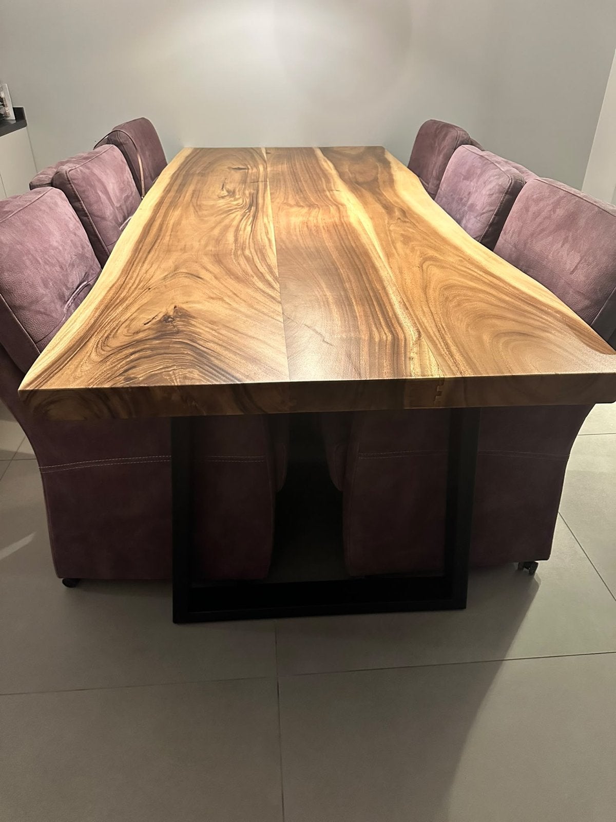 Boomstam Massief houten eettafel met metalen onderstel, Ophalen, 200 cm of meer, 50 tot 100 cm, Zo goed als nieuw