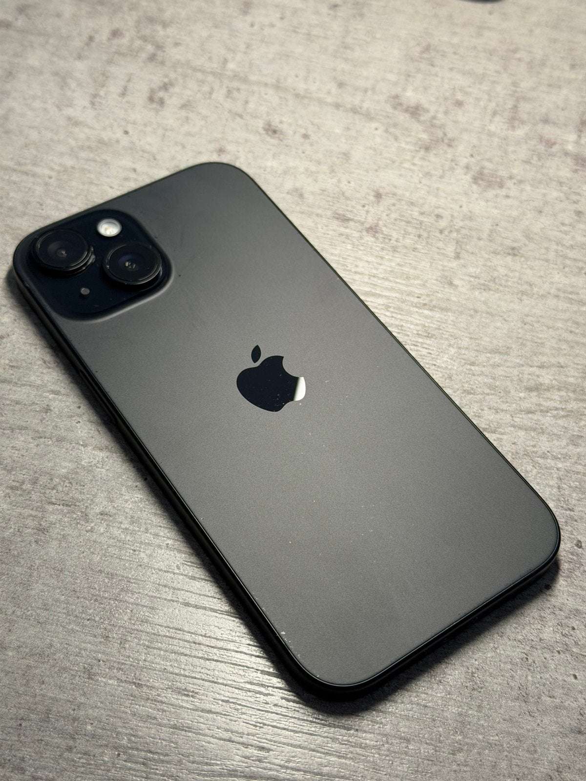  Apple iphone 15 Black 128GB Zeer netjes Batterij 90%, Telecommunicatie, Mobiele telefoons | Apple iPhone, IPhone 15, Apple, Zwart