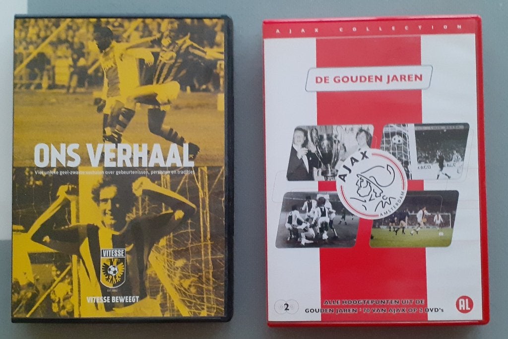 AJAX en Vitesse. Nederlandse Voetbalgeschiedenis op DVD, Ophalen of Verzenden, Zo goed als nieuw, Ajax, Overige typen
