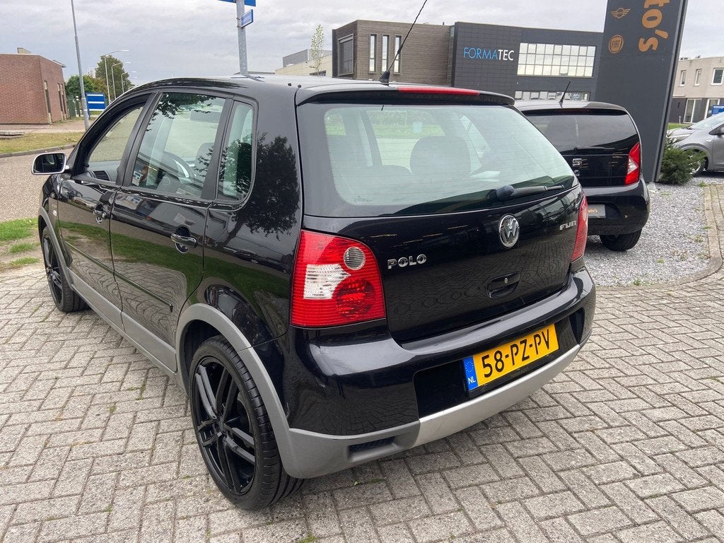 Volkswagen Polo 1.4-16V FUN|NieuwAPK|Clima|GroteScherm, Auto's, Voorwielaandrijving, Gebruikt, Origineel Nederlands, Bedrijf