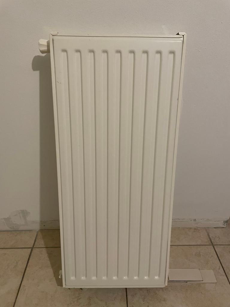 Brugman Compact 4 radiator, type 22, 90 x 40 cm, 1187 Watt, Ophalen, Radiator, Minder dan 60 cm, Zo goed als nieuw