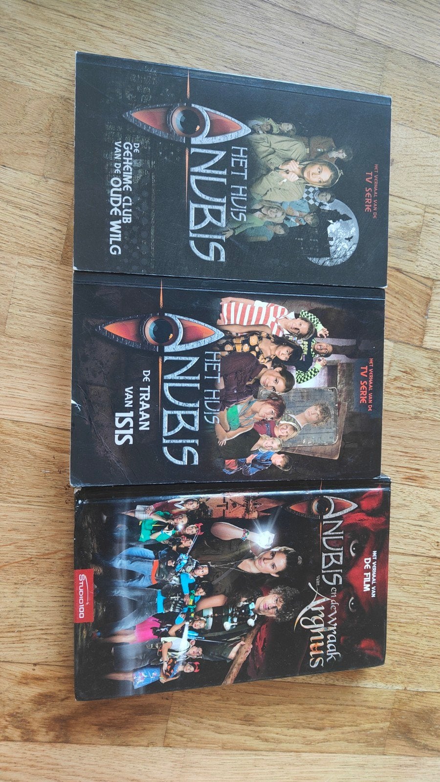 Het Huis Anubis Boeken - Complete Set (3 boeken), Ophalen of Verzenden, Gelezen, Diverse auteurs (gebaseerd op de serie), Fictie