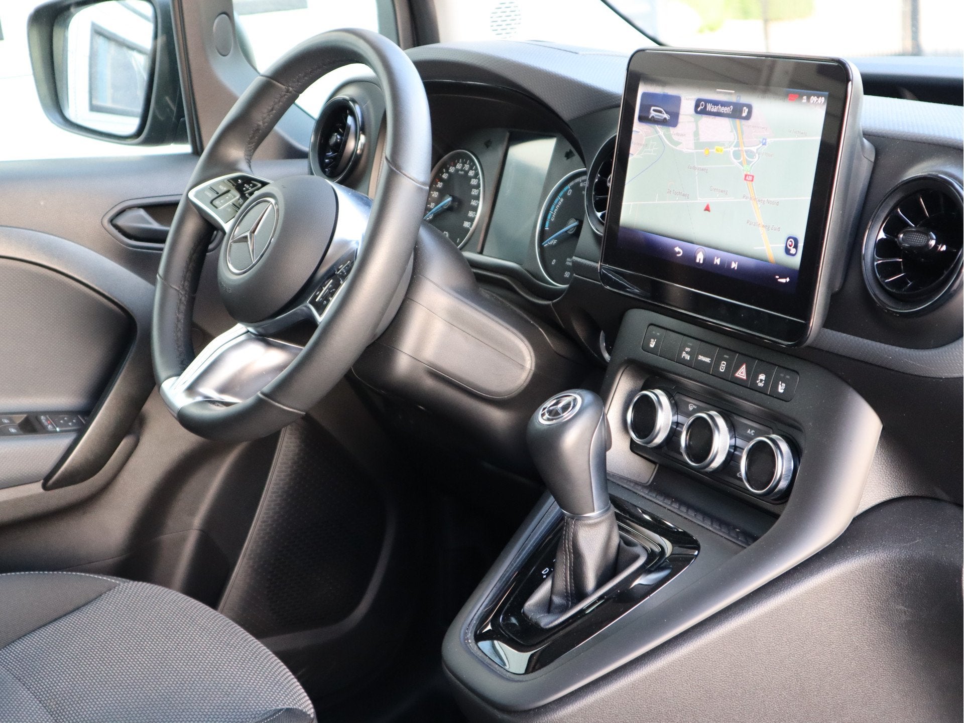 Mercedes-Benz Ecitan