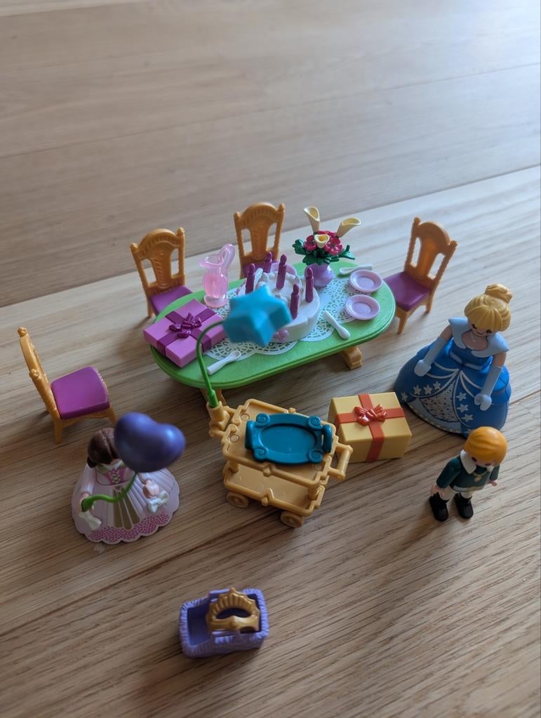 Playmobil Prinsessen Verjaardag 6854 met figuurtjes, Kinderen en Baby's, Speelgoed | Playmobil, Ophalen of Verzenden