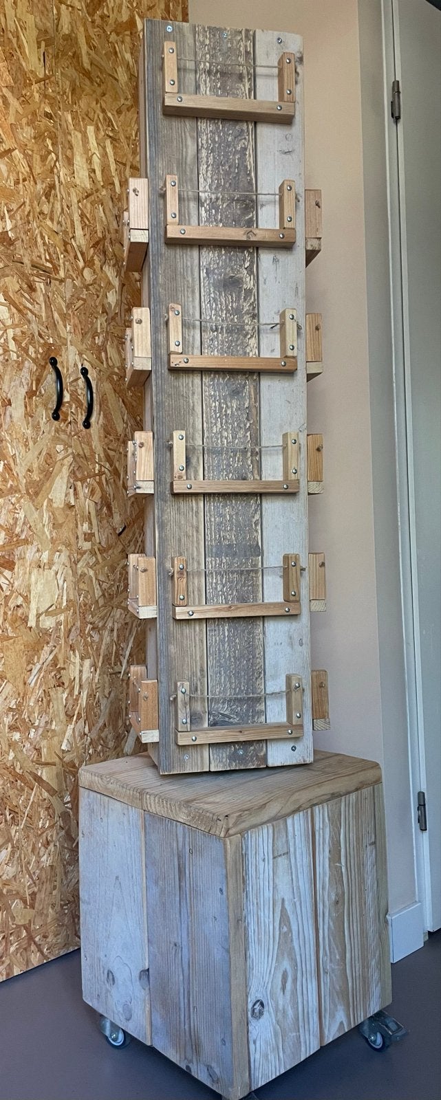 Houten draaibaar displayrek voor kaarten/boekjes, Diversen, Wenskaarten, Ophalen, Zo goed als nieuw