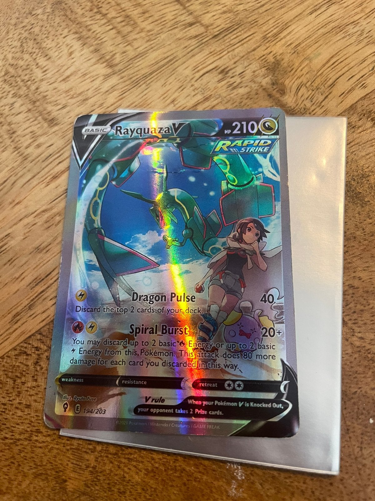 Rayquaza V (Evolving Skies 194/203) Pokémon Kaart, Ophalen, Gebruikt, Losse kaart, Foil