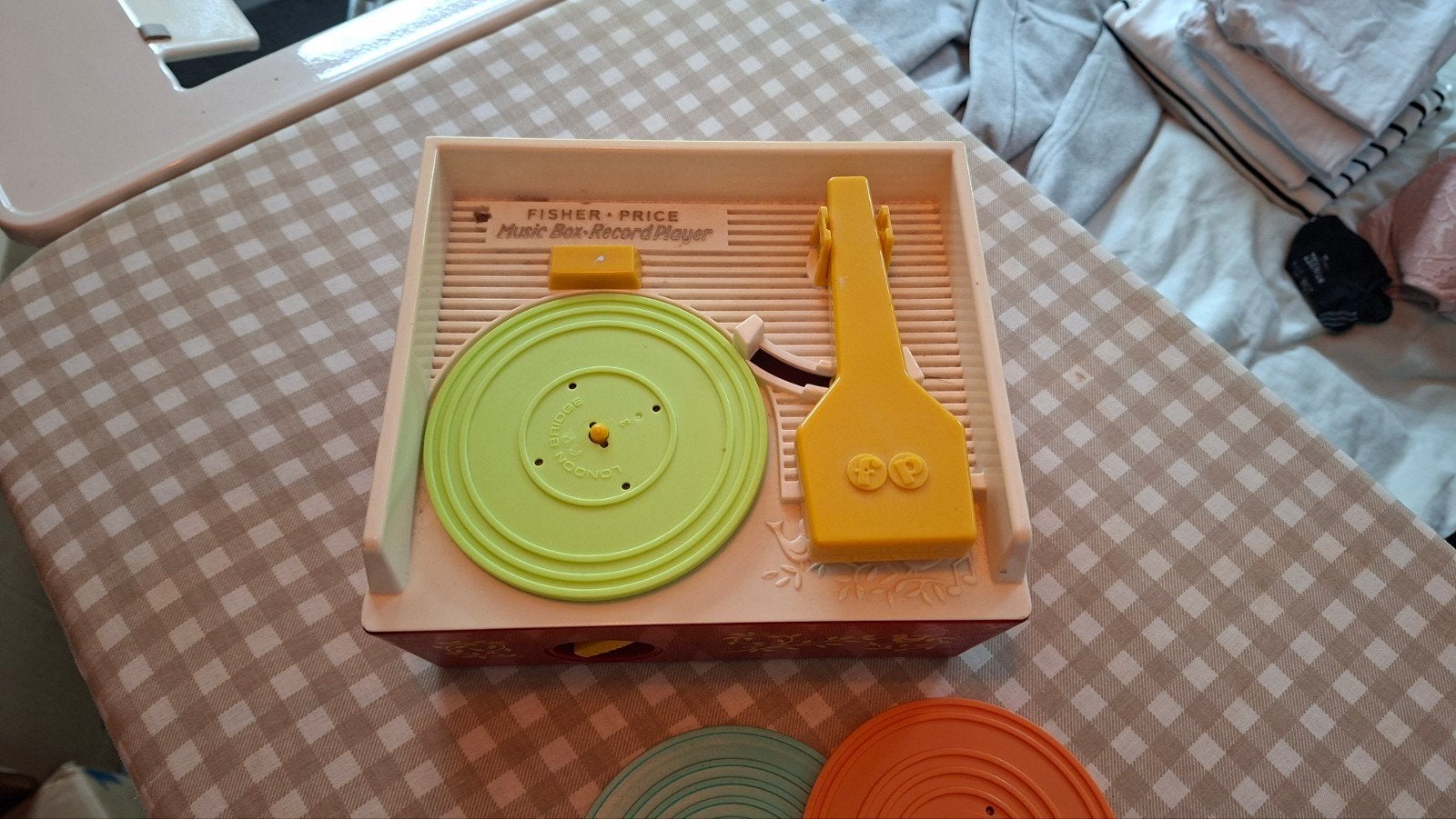 Vintage Fisher-Price Music Box Record Player met platen, Ophalen of Verzenden, Zo goed als nieuw, Speelset, Met geluid