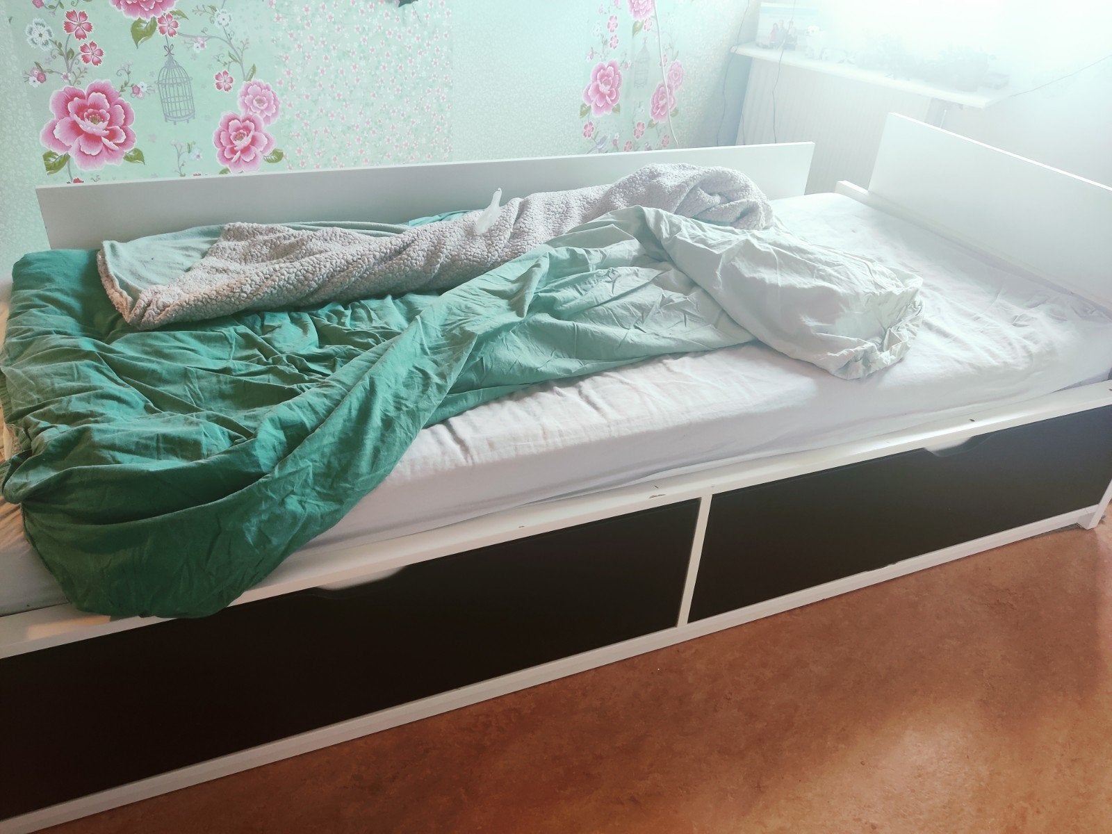 Eenpersoonsbed met opberglades - Wit/Zwart, Ophalen, Gebruikt, 90 cm, Eenpersoons