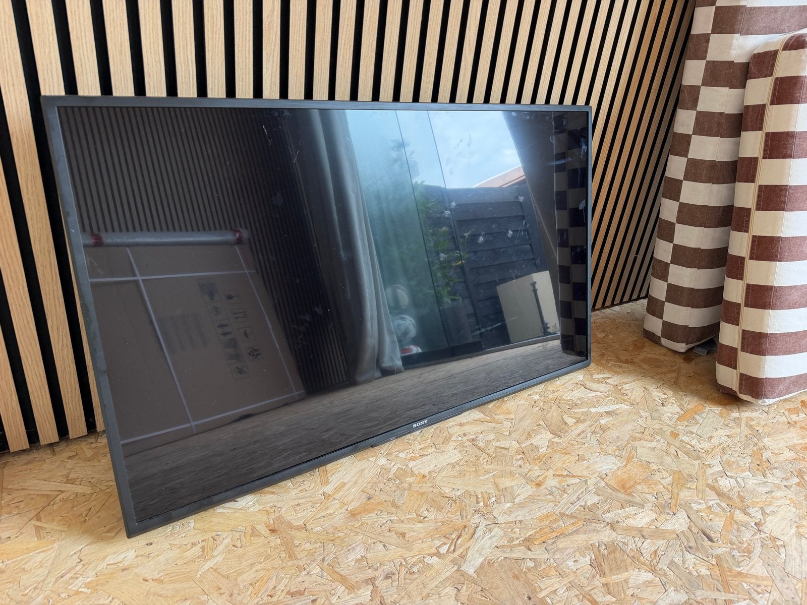 Sony BRAVIA X75WL 43 inch 4K UHD smart 2023 defect, LED, 50 Hz, Ophalen of Verzenden, Zo goed als nieuw