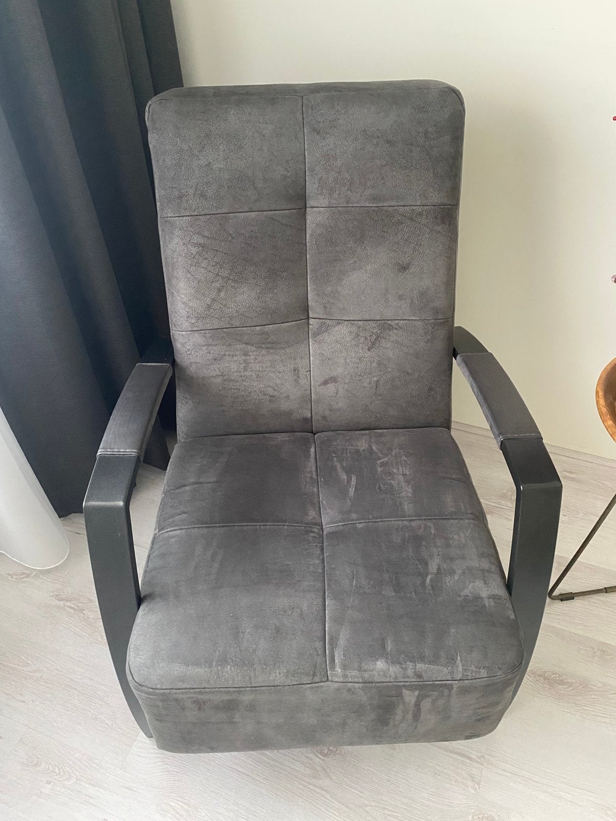 Mooie nette stoel, Huis en Inrichting, Fauteuils, Ophalen, Zo goed als nieuw, 50 tot 75 cm