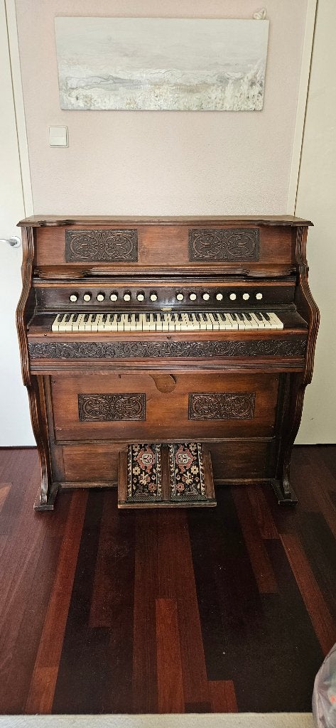 Orig. werkend W.W. PUTNAM HARMONIUM voor neoclassical music, Ophalen, Gebruikt, 1 klavier, Harmonium