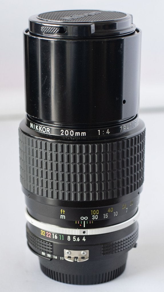 Nikon Nikkor 200mm 1:4 Telelens F-mount, Audio, Tv en Foto, Fotografie | Lenzen en Objectieven, Handmatige focus, Gebruikt, Nikon