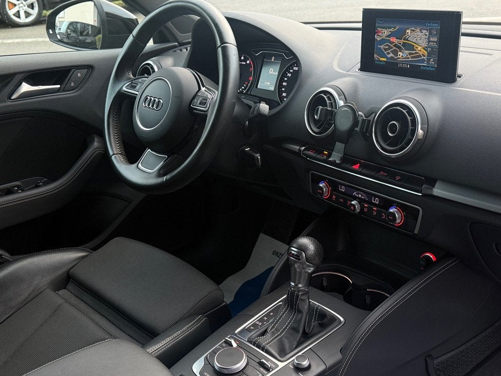 Audi A3 Sportback 1.4 TFSI S-LINE - AUTOMAAT - XENON - ORG N, Gebruikt, 4 cilinders, 150 pk, Leder en Stof