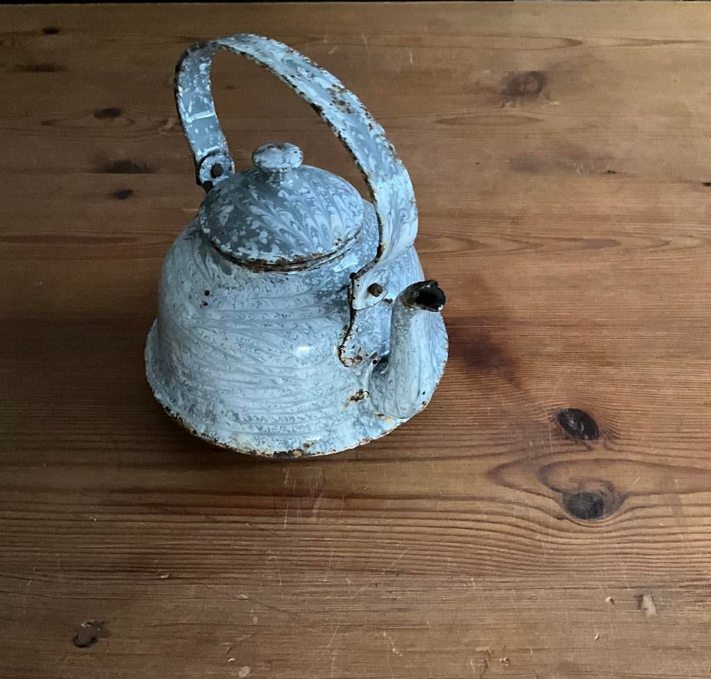 Kleine grijs gewolkte waterketel, Antiek en Kunst, Antiek | Emaille, Ophalen