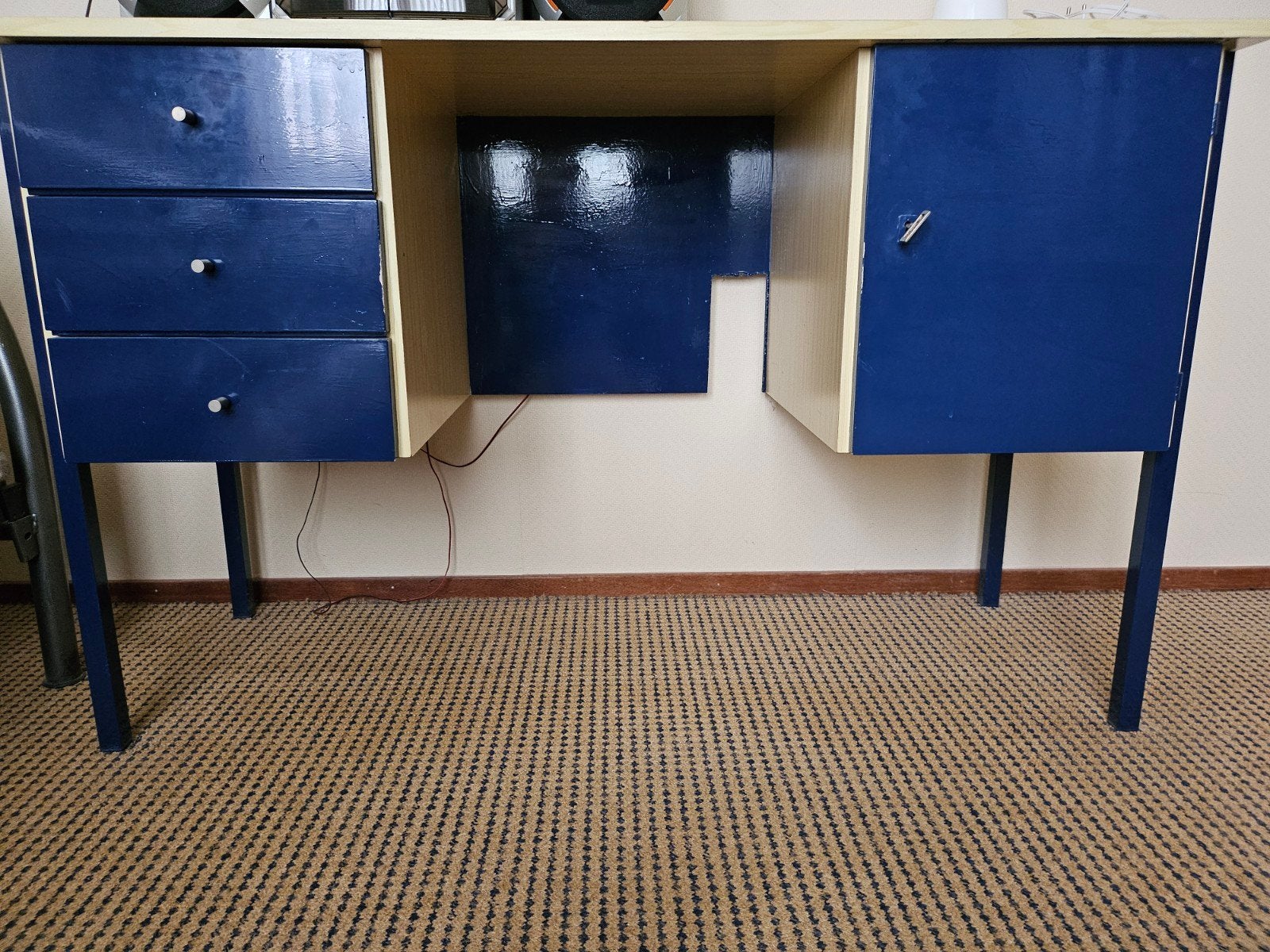Bureau gratis ophalen, Huis en Inrichting, Bureaus, Ophalen of Verzenden, Gebruikt