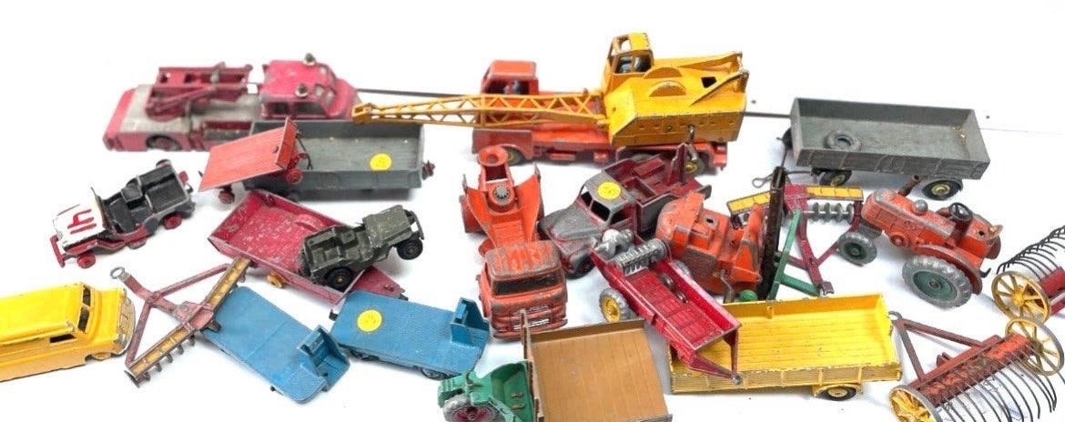 Grote partij vintage Dinky Toys en Corgi Toys, Ophalen of Verzenden