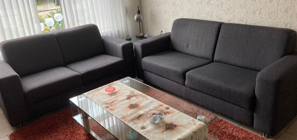 Bankstel in antraciet grijs stof 3 + 2 zits, Huis en Inrichting, Banken | Bankstellen, Ophalen, 150 tot 200 cm, 75 tot 100 cm