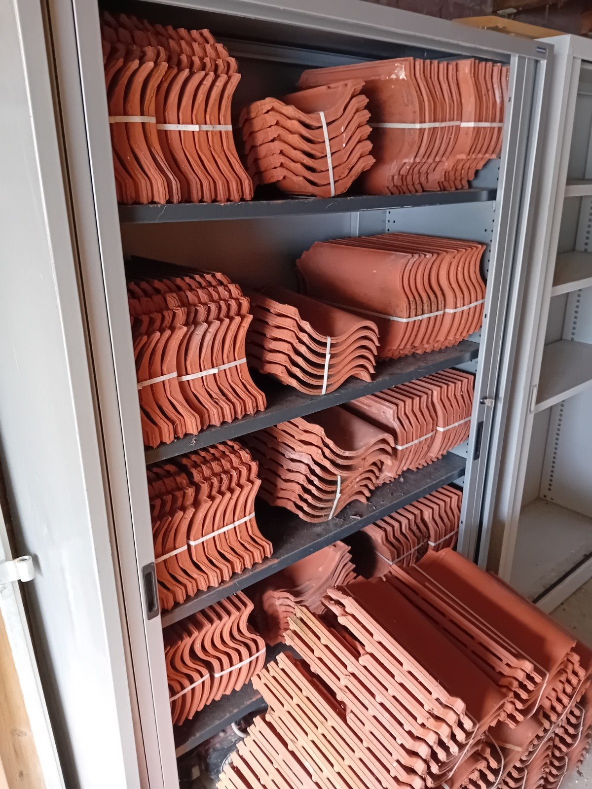 Dakpannen OVH natuurrood, Ophalen, Steen of Klei, Zo goed als nieuw, 15 m² of meer