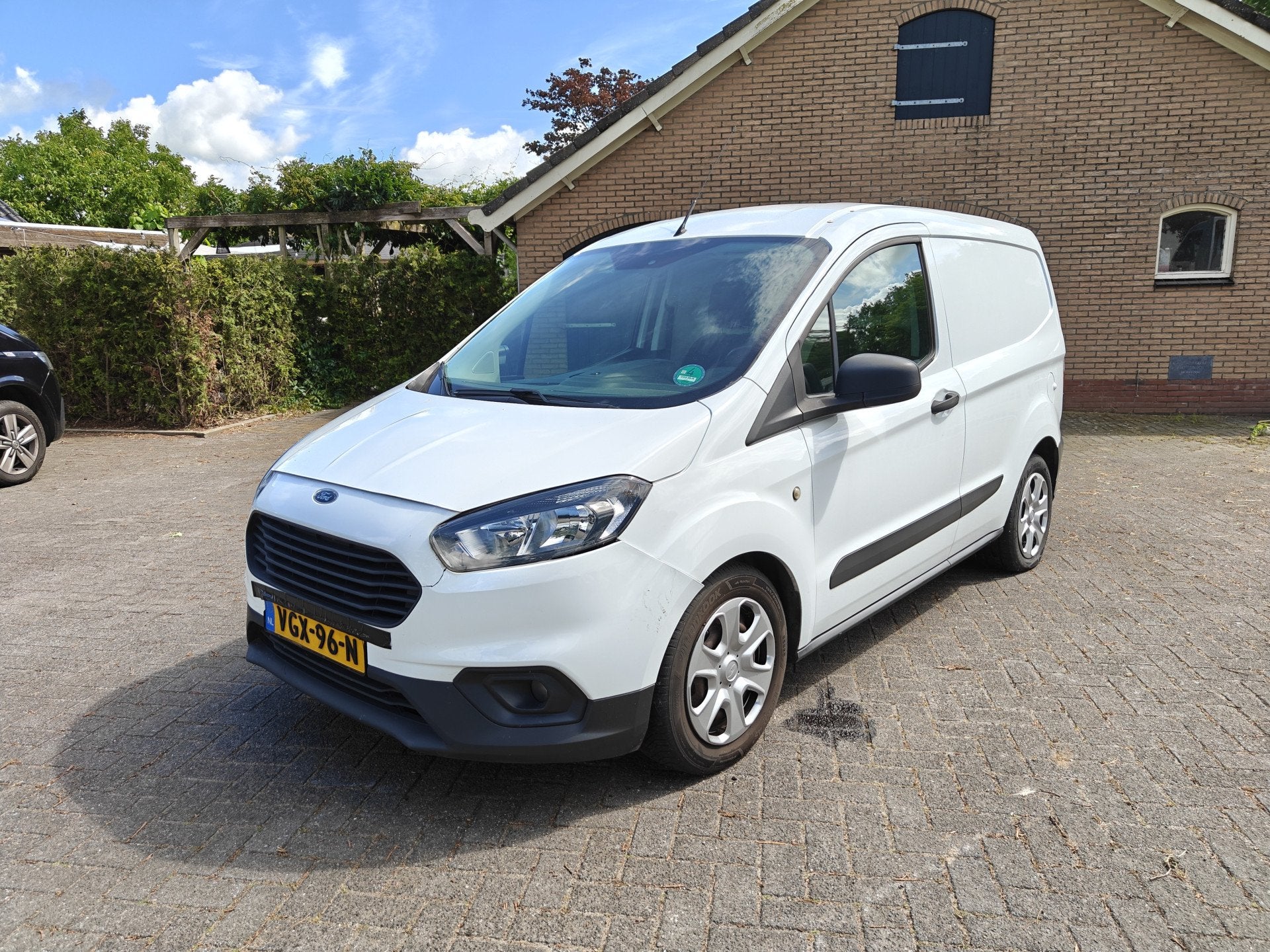 Ford Transit Courier 1.5 TDCI Trend AIRCO BJ 2020 (bj 2020), Wijheseweg 65
8107PJ  BROEKLAND OV, NL, Overige carrosserieën, Wit