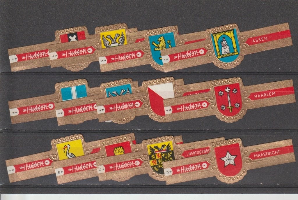 reeks 736  wapenschilden  1-12     sigarenbanden, Verzamelen, Rookartikelen, Aanstekers en Luciferdoosjes, Ophalen of Verzenden