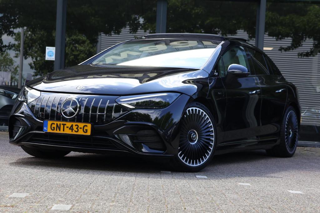 Mercedes-Benz EQE 43 AMG 4MATIC 90 kWh |Pano|Hyperscreen|, Auto's, Mercedes-Benz, Automaat, Gebruikt, 504 km, Zwart