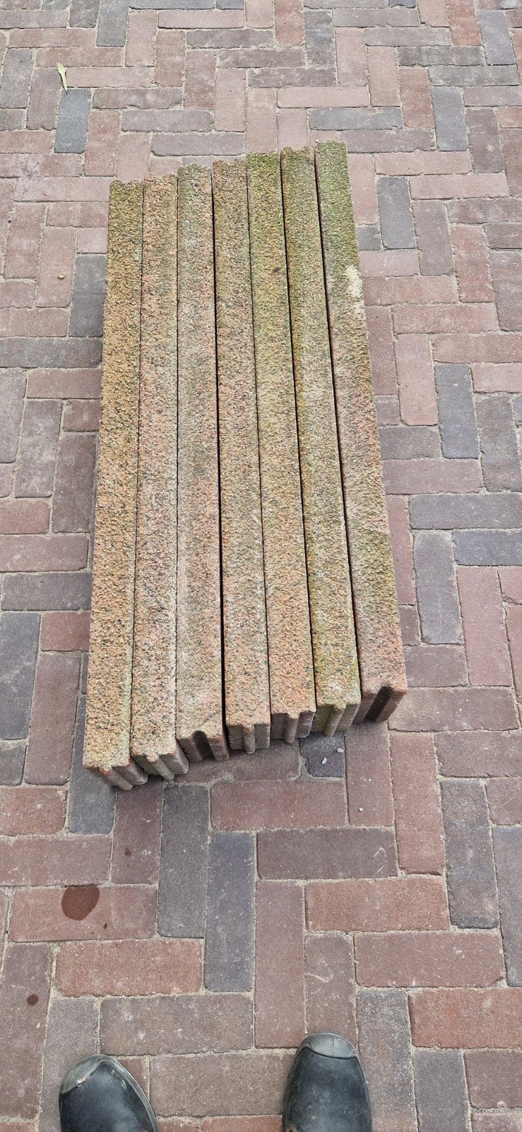 Gratis Opsluitbanden., Ophalen, Gebruikt, Beton