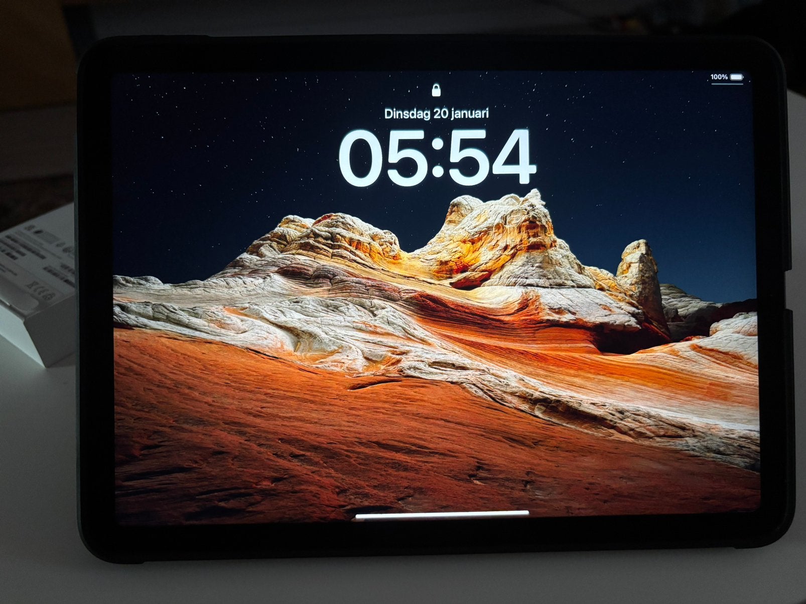 iPad Air (5th gen)  64gb uit 2022. ZGAN. inclusief luxe hoes, Computers en Software, Apple iPads, Ophalen, Apple iPad, 11 inch