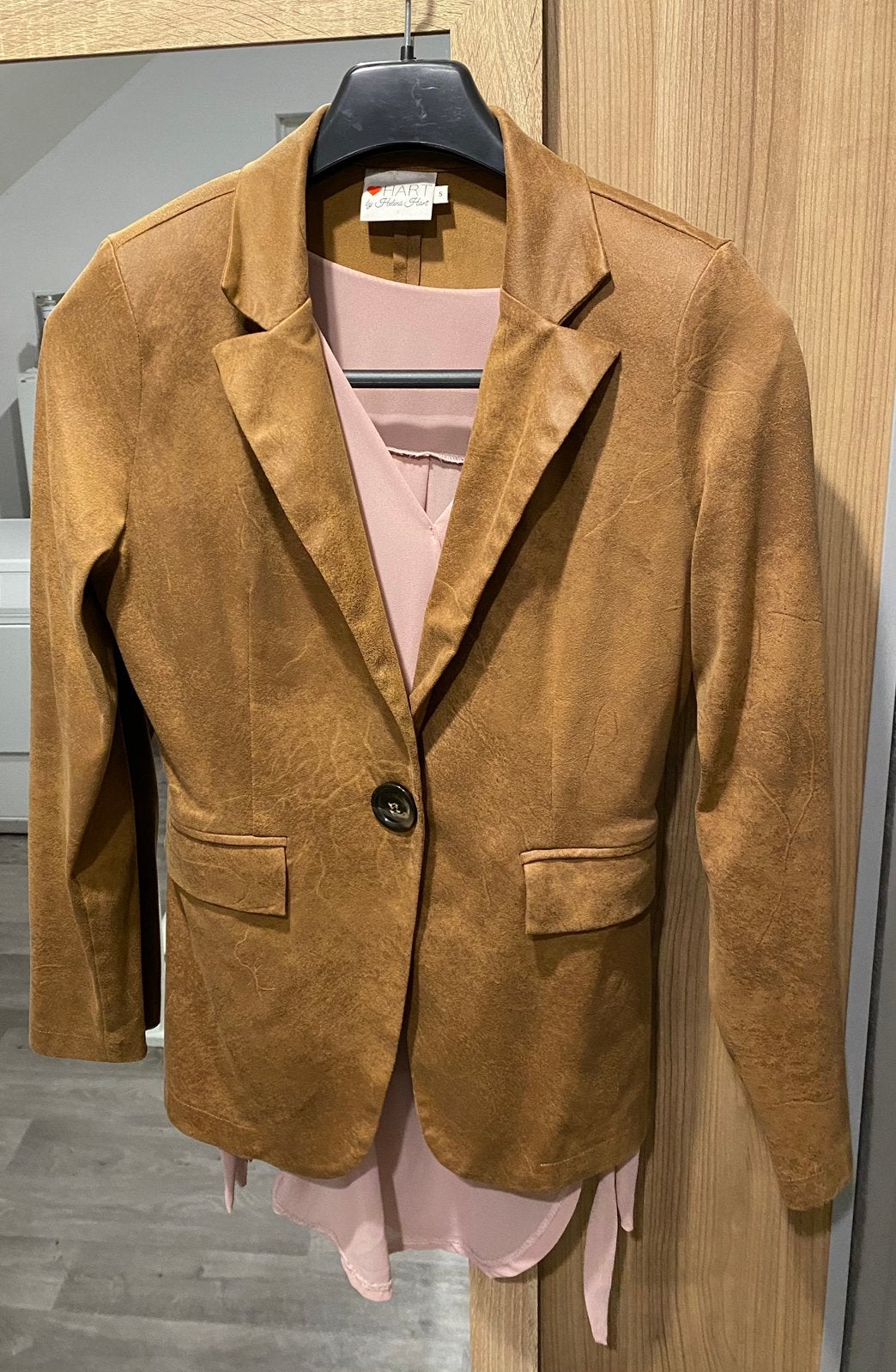 Beige leerlook blazer Helena Hart, Ophalen of Verzenden, Zo goed als nieuw, Maat 36 (S), Beige