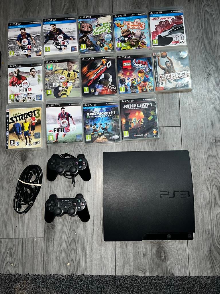 PlayStation 3 Slim met 14 games en 2 controllers, Spelcomputers en Games, Spelcomputers | Sony PlayStation 3, Ophalen of Verzenden