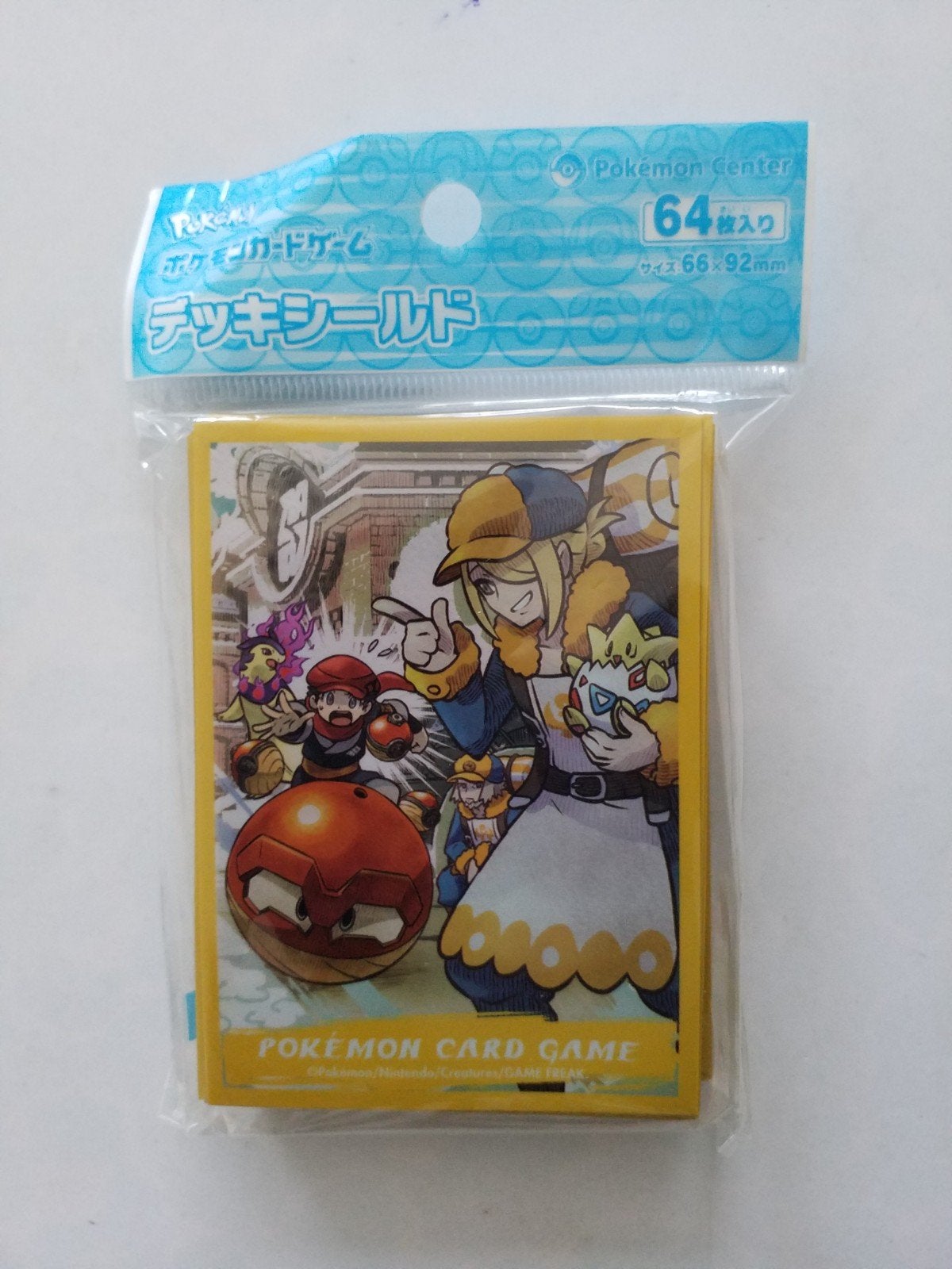Pokémon Center Japan sleeves Hisui Days Volo & Voltorb 🆕️, Ophalen of Verzenden, Nieuw, Sleeves of Kaarthoesjes
