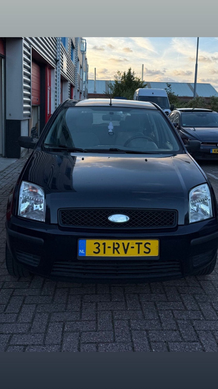 Ford Fusion 1.4 2005, Auto's, Voorwielaandrijving, 15 km/l, Blauw, Origineel Nederlands