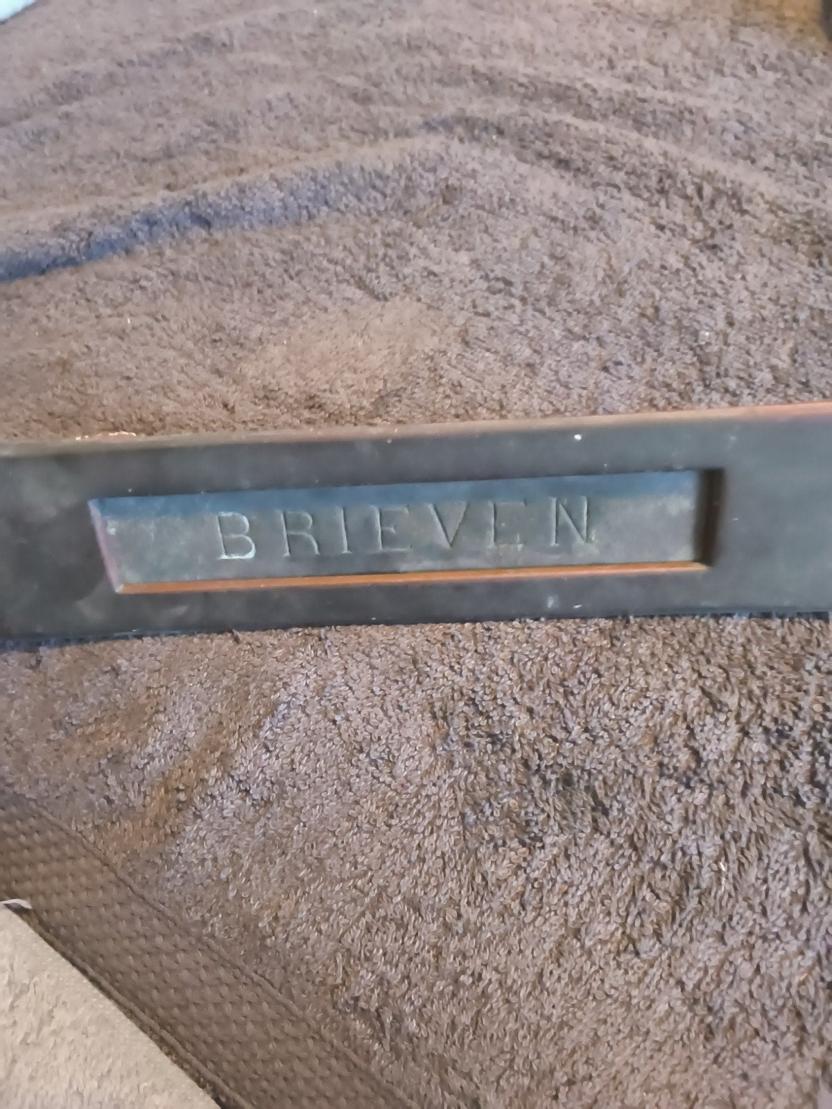 Antieke brievenbusklep met 'BRIEVEN' inscriptie, Ophalen of Verzenden, Gebruikt, IJzer, Brievenbusklep
