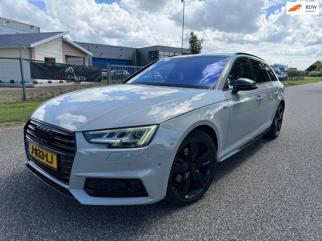 Audi A4 Avant VIRTUAL/LEER/HEAD-UP/CLIMA, Auto's, Gebruikt, 1984 cc, 1435 kg, A4
