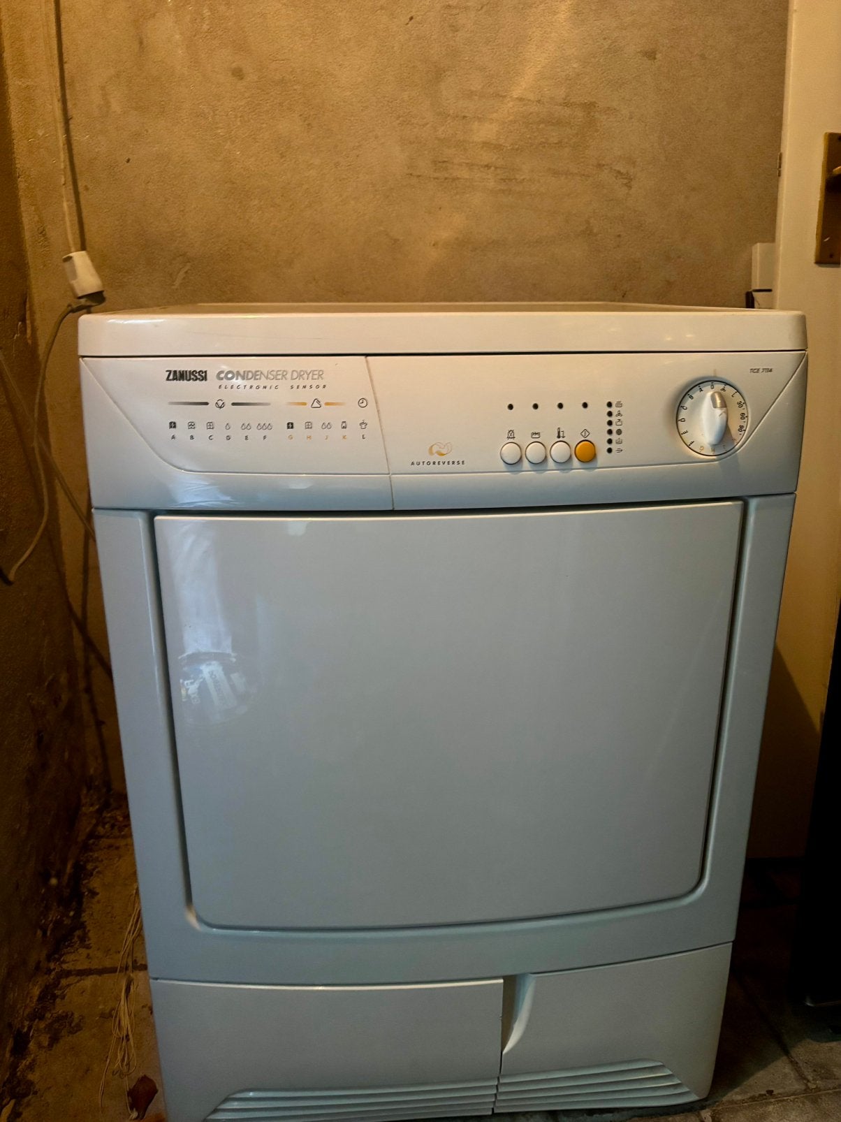Zanussi droger TCE 7114, Witgoed en Apparatuur, Wasdrogers, 6 tot 8 kg, Ophalen of Verzenden, Zo goed als nieuw, 85 tot 90 cm
